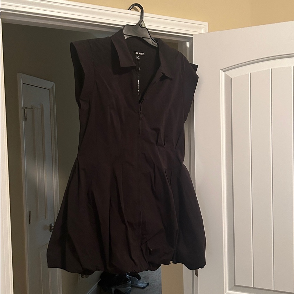 Steve Madden Black Bubble Hem Mini Dress - Picture 6 of 6